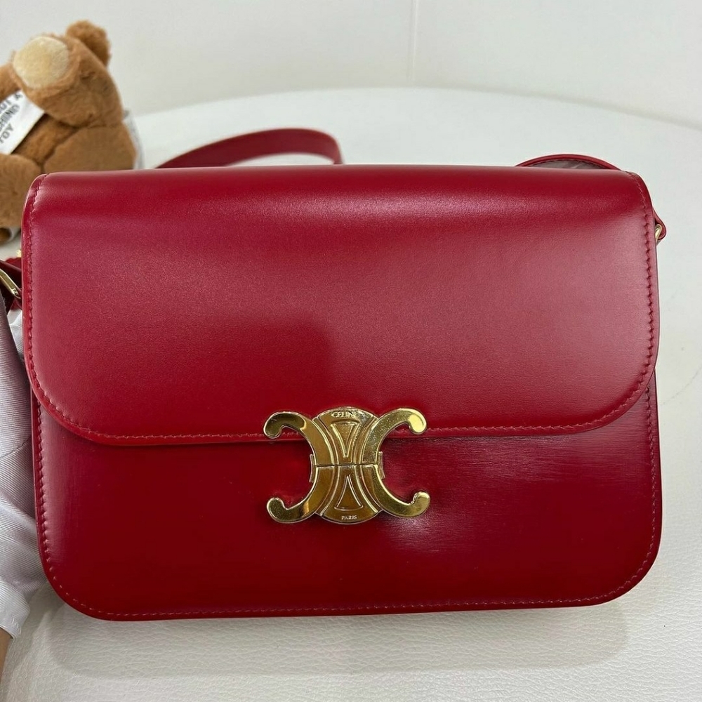**SOLD** Céline Classique Triomphe Calfskin Leather in Red